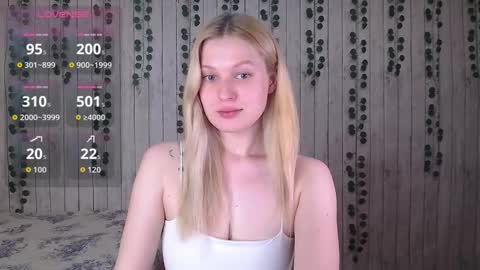 Amili online show from November 22, 2025, 2:38 pm