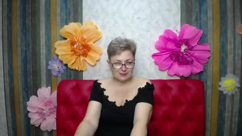 EmiliaGree online show from April 14, 2026, 6:14 pm
