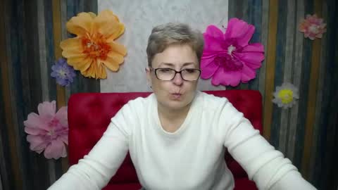 EmiliaGree online show from April 19, 2026, 5:12 pm