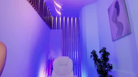 EmiliaRose online show from March 3, 2025, 2:47 am