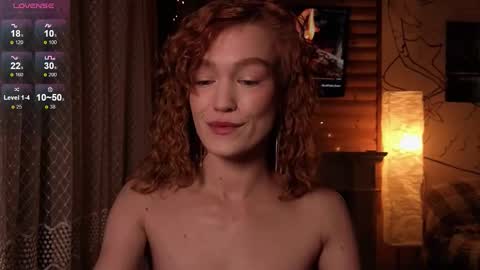 Emi  online show from September 11, 2025, 9:04 pm