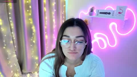 Emiliya online show from March 12, 2025, 8:51 am