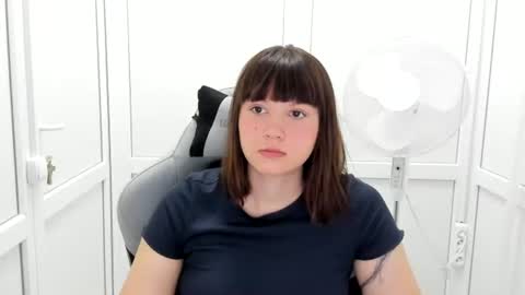 Emmi online show from July 6, 2026, 5:59 am