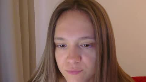 Snapshot of emilly_lust99 chatting on July 23, 2026, 6:33 am Emilly online show from July 23, 2026, 6:33 am