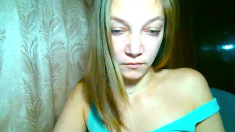 Emilly online show from November 24, 2025, 6:35 am