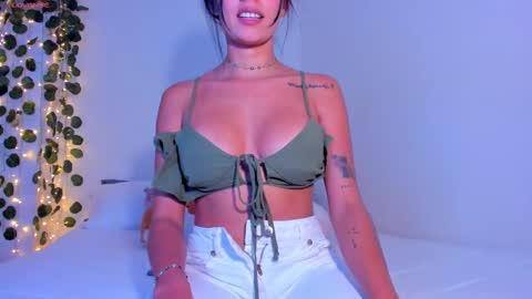 emilly online show from October 11, 2025, 7:12 pm