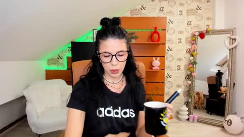 EmillyTaylor online show from October 10, 2025, 4:22 am