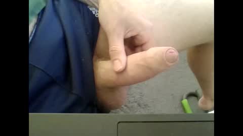 Snapshot of emilmirror chatting on May 22, 2026, 3:57 am emilmirror online show from May 22, 2026, 3:57 am