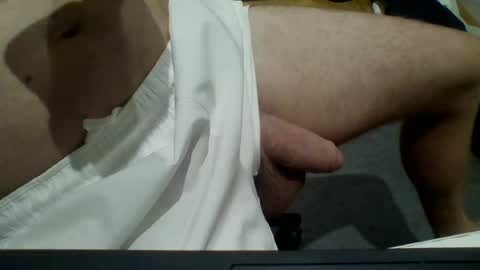 Snapshot of emilmirror chatting on June 25, 2026, 7:40 pm emilmirror online show from June 25, 2026, 7:40 pm