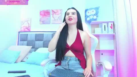 emily9__ online show from April 2, 2026, 7:55 pm