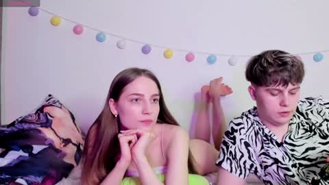 emily_and_ilumi online show from January 5, 2025, 2:08 pm