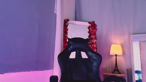 emily_castillo1_ online show from March 2, 2026, 5:41 am