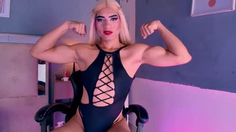 emily_castillo1_ online show from July 14, 2026, 4:50 am