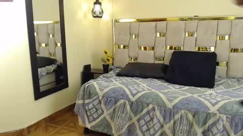 emily fox 3 online show from February 11, 2025, 12:05 pm