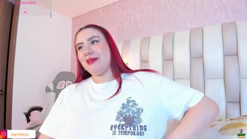 EMILY   Monday 5-2 am From Tuesday to Friday5-1 am Colombia time online show from November 25, 2025, 9:37 pm