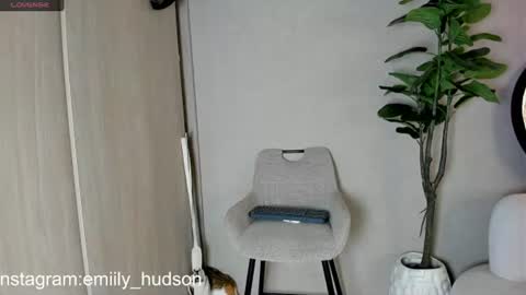 independet model online show from June 30, 2026, 2:23 am