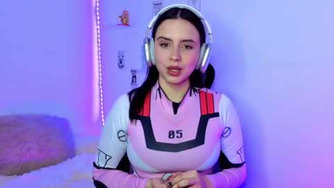 Emily Lindey online show from February 13, 2026, 2:13 pm