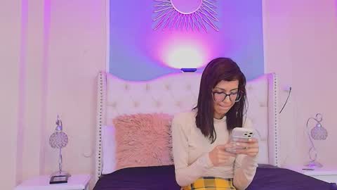 Emily online show from October 30, 2025, 12:34 am