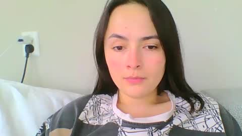 emily_morning_dew online show from January 25, 2025, 11:23 am