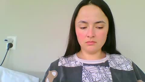 emily_morning_dew online show from January 25, 2025, 2:47 pm