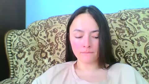 emily_morning_dew online show from February 8, 2025, 12:17 pm