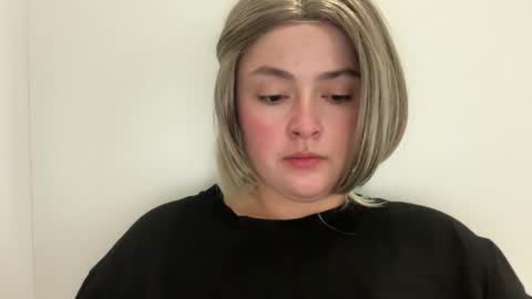 emily_morning_dew online show from April 20, 2026, 6:05 am