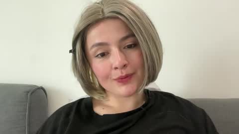emily_morning_dew online show from May 20, 2026, 6:08 am