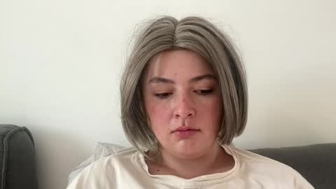 Snapshot of emily_morning_dew chatting on July 22, 2026, 4:59 am emily_morning_dew online show from July 22, 2026, 4:59 am
