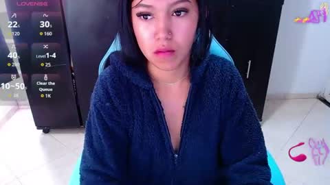 Snapshot of emily_rosse04 chatting on June 21, 2026, 1:46 pm online show from June 21, 2026, 1:46 pm