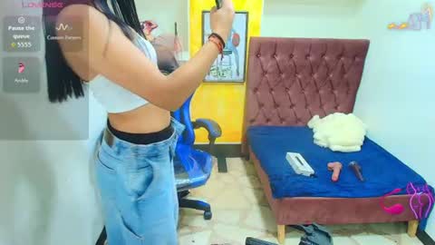 Snapshot of emily_rosse04 chatting on July 25, 2026, 1:52 pm online show from July 25, 2026, 1:52 pm