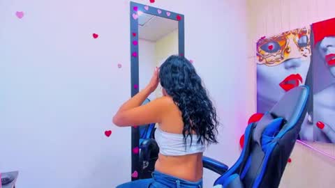 Snapshot of emily_rosse04 chatting on July 30, 2026, 12:04 pm online show from July 30, 2026, 12:04 pm