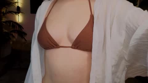 emily shepard online show from October 17, 2025, 2:04 am