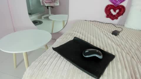 Emily online show from March 8, 2025, 12:20 pm