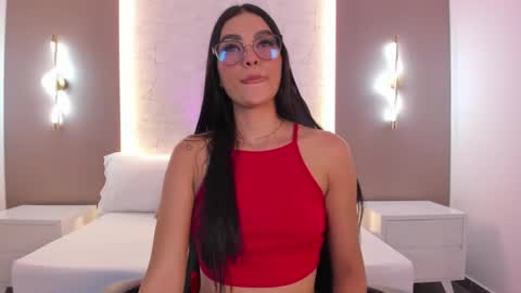 emily_tolson online show from February 6, 2026, 7:17 pm