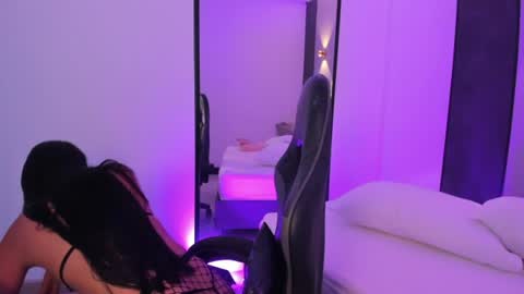 emily_tolson online show from July 23, 2026, 7:34 pm