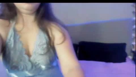 Snapshot of emily_tulip chatting on June 20, 2026, 11:24 am Vanesa online show from June 20, 2026, 11:24 am