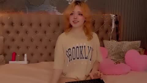 Baby Emelli online show from December 15, 2025, 7:45 am