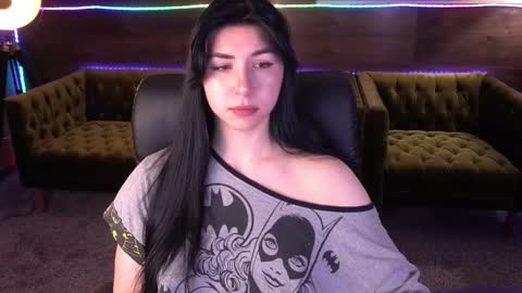 Emy online show from September 25, 2025, 5:33 am