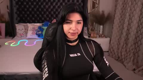 Emy online show from September 29, 2025, 5:45 am