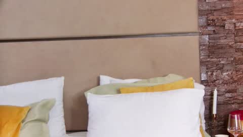 Emily online show from January 9, 2025, 11:14 am