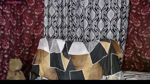 EmilyDoth online show from October 11, 2025, 1:53 pm