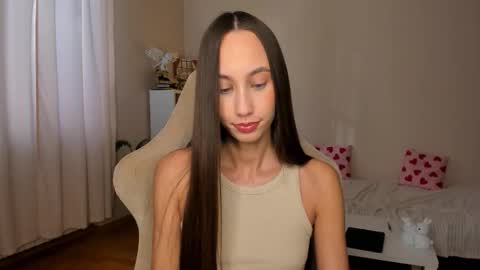 Snapshot of emilyhoston chatting on September 30, 2025, 7:35 am Alina online show from September 30, 2025, 7:35 am