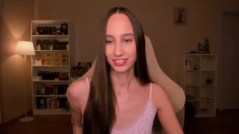 Snapshot of emilyhoston chatting on June 25, 2026, 8:13 pm Alina online show from June 25, 2026, 8:13 pm