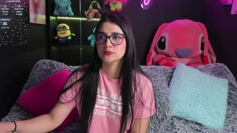 Emily Jhonson online show from January 20, 2025, 2:03 pm