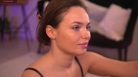 Emily online show from March 9, 2026, 11:25 am