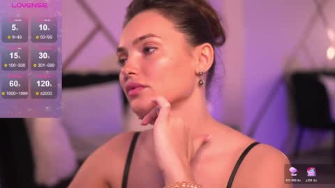 Snapshot of emilyjuarez chatting on May 28, 2026, 9:39 am Emily online show from May 28, 2026, 9:39 am