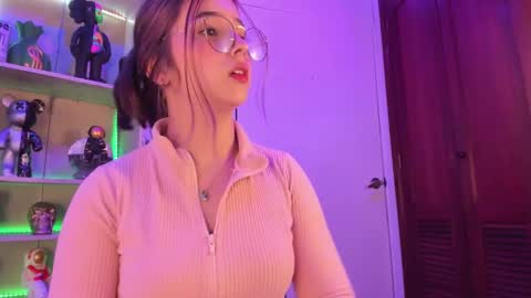 VALEEEN online show from March 1, 2025, 8:21 pm