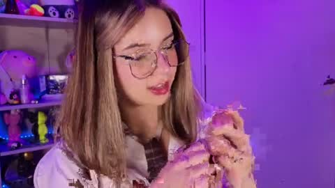 VALEEEN online show from April 6, 2026, 3:13 pm