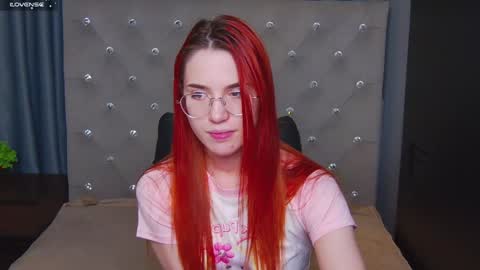 EmilyKents online show from December 6, 2024, 4:36 am