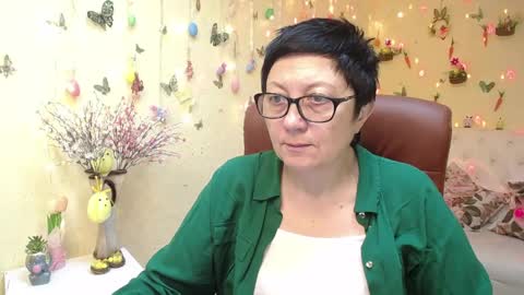 Emily online show from April 12, 2026, 5:12 am